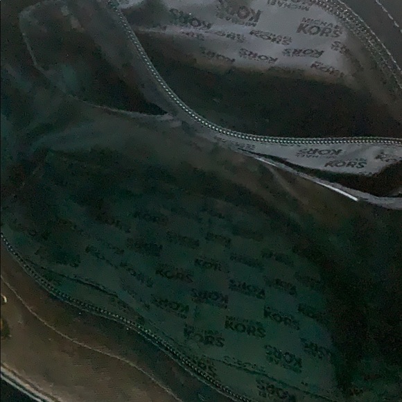 Authentic mk bag - Picture 2 of 2